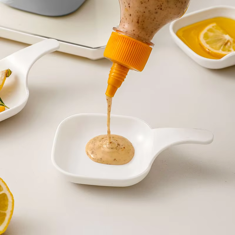 7Pcs  Plastic Sauce Dish Set